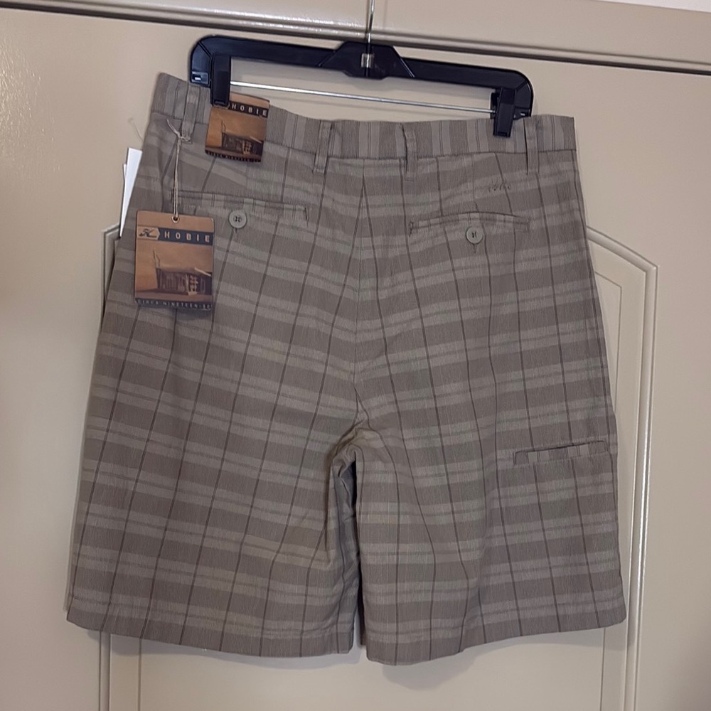 Hobie Men's Tan Plaid Shorts